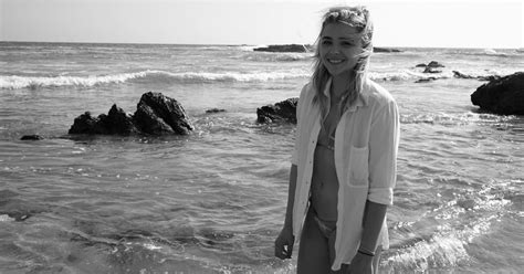 chloe grace moretz topless
